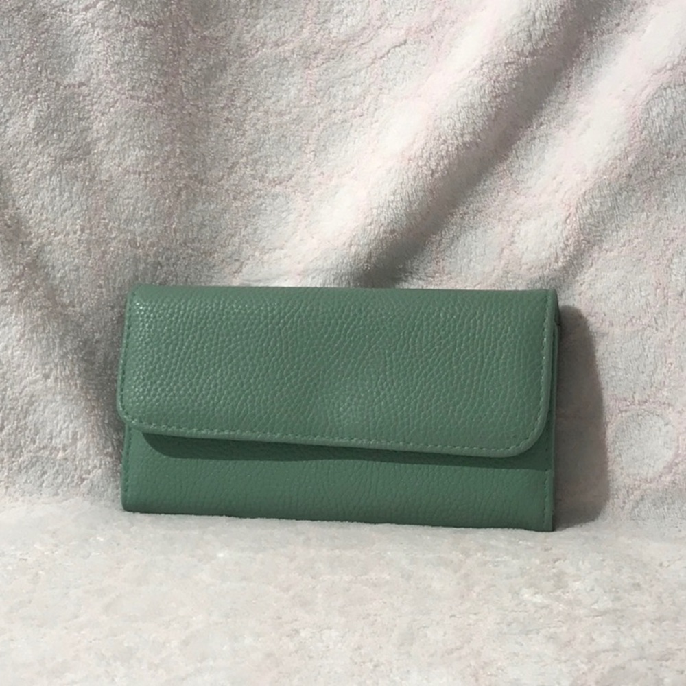 Green leather wallet